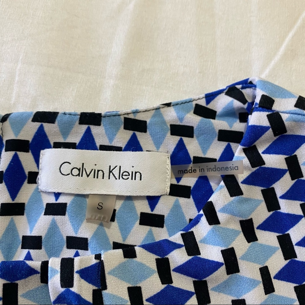 Calvin Klein Patterned Blouse - image 3